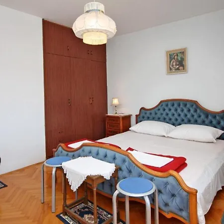Apartment Pero Marina