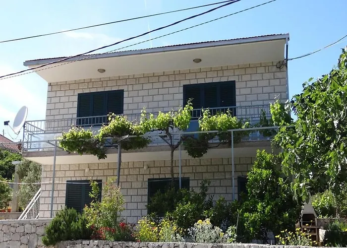 Lägenhet Pero Marina